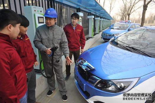 河北省首例純電動出租車項(xiàng)目落地